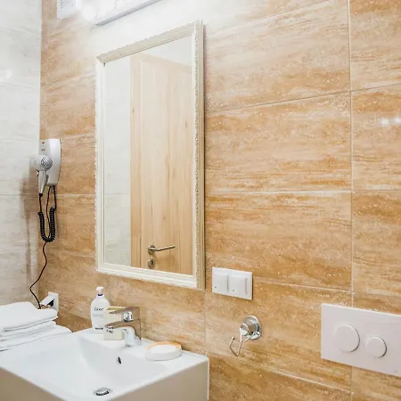 4tourists Διαμέρισμα *